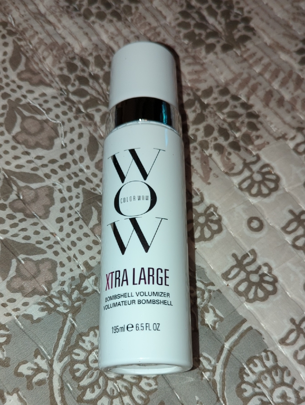 COLOR WOW Xtra Large Bombshell Volumizer - White